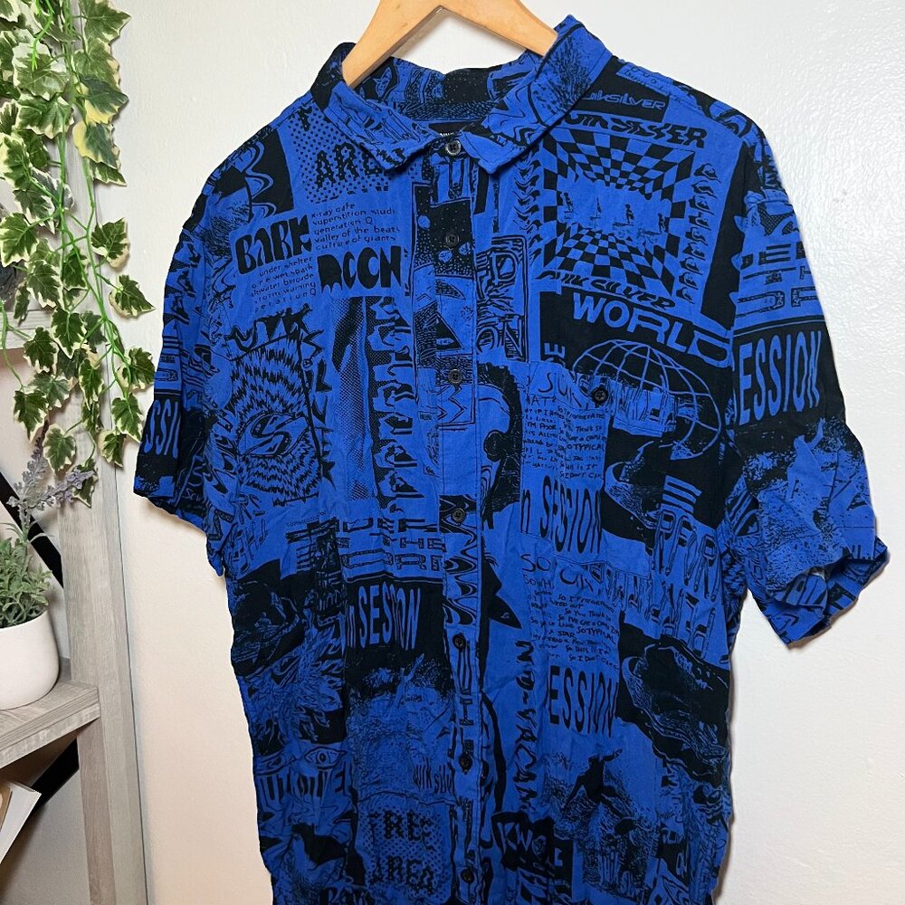 Quiksilver Blue Black Graphic Button Up Shirt Modern Fit Large